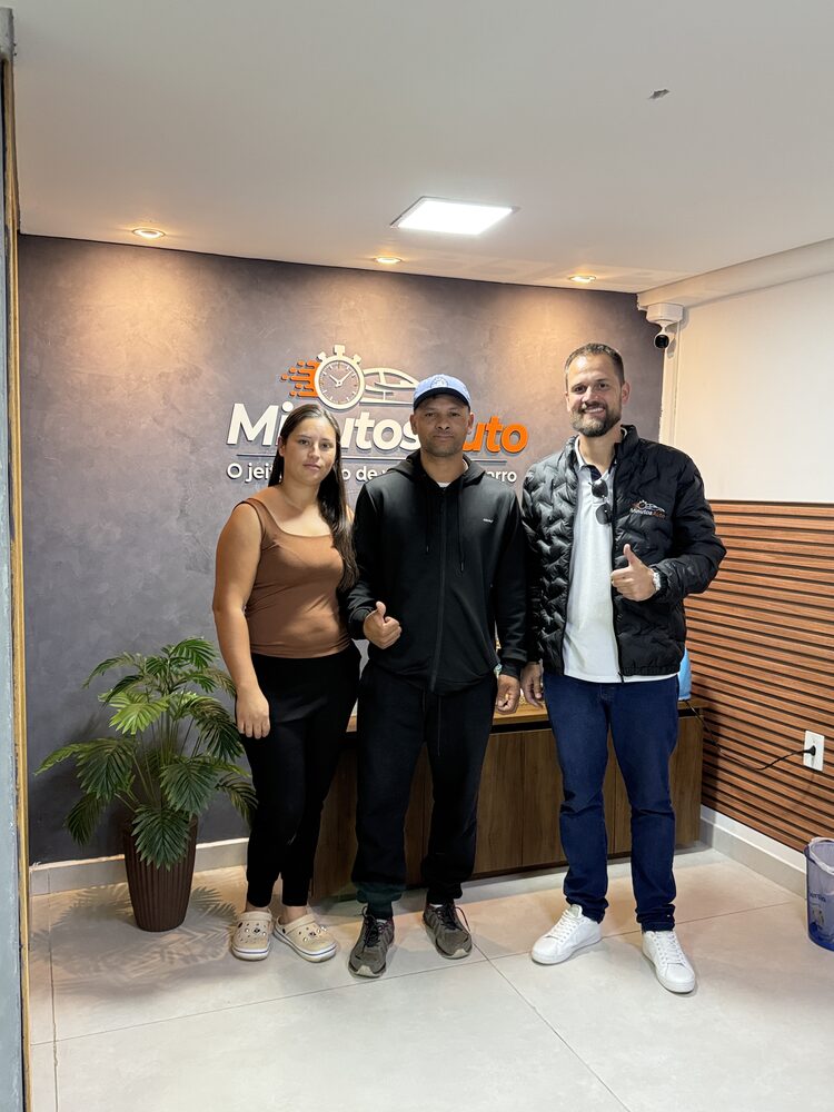 Cliente atendido na MinutosAuto